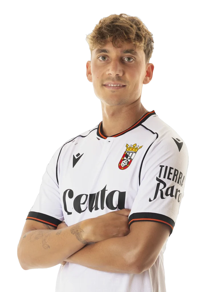 Álex Petxarroman, defensa del AD Ceuta FC